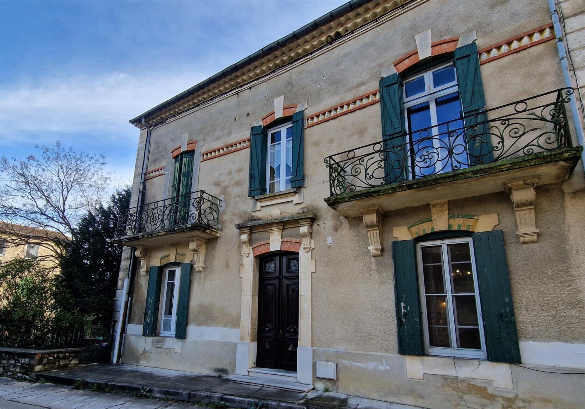 Maison à vendre, 120m², Canaules-et-Argentières