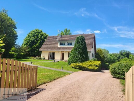 Maison 8 pièces 148 m² · à Cluny · 148 m² · 499 000 €