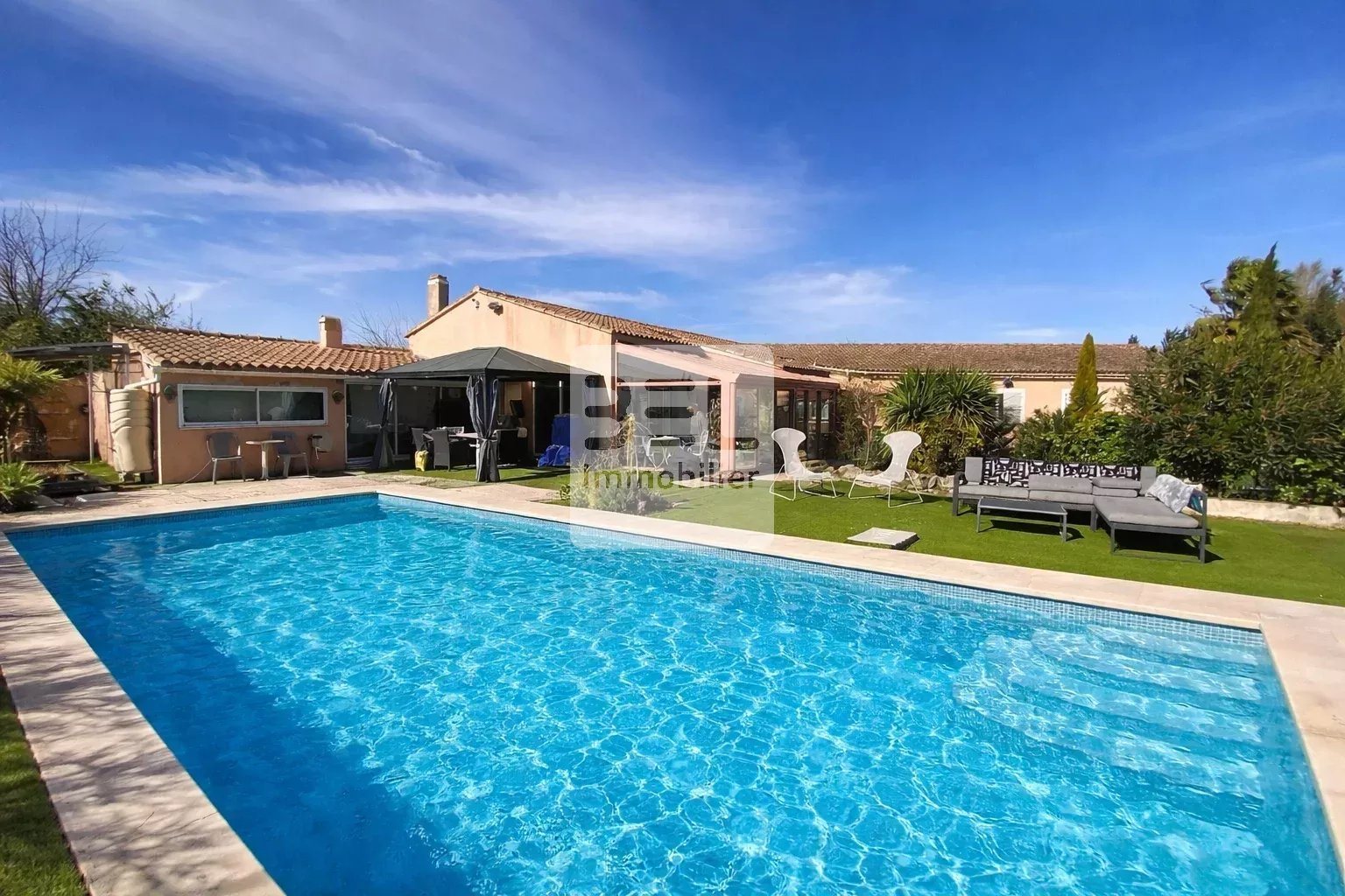 Maison à vendre, 185m², Saint-Saturnin-lès-Avignon