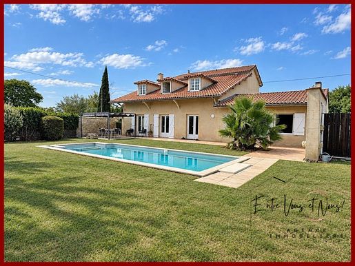 Maison 8 pièces 210 m² · à Langon · 210 m² · 476 000 €