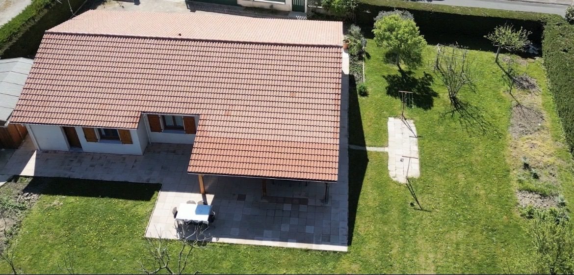 Maison à vendre, 105m², Mézériat