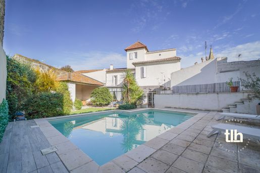 Maison 10 pièces 302 m² · à Montpellier · 302 m² · 995 000 €