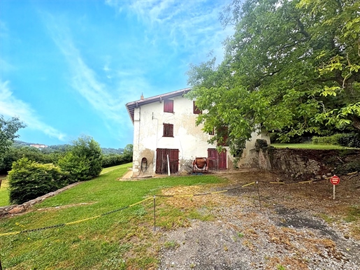 Maison 6 pièces 300 m² · à Lahonce · 300 m² · 395 000 €
