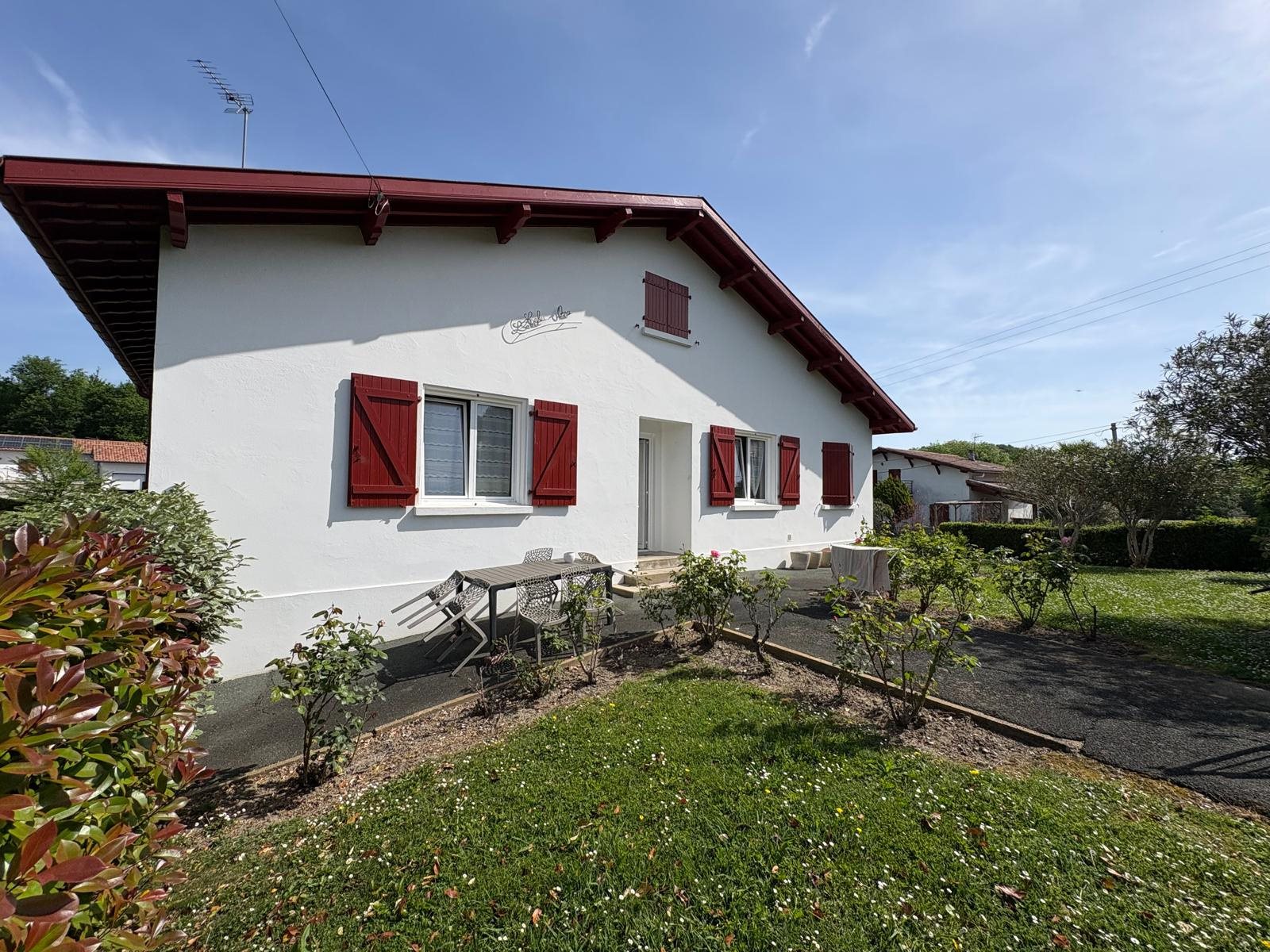 Maison à vendre, 104m², Lahonce