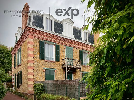 Maison 9 pièces 236 m² · à Andrésy · 236 m² · 575 000 €