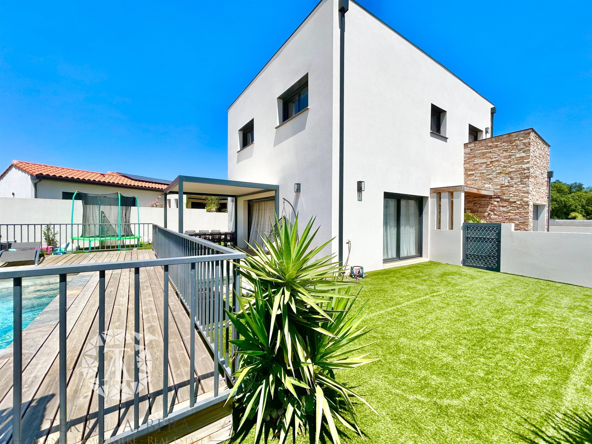 Maison à vendre, 143m², Pollestres