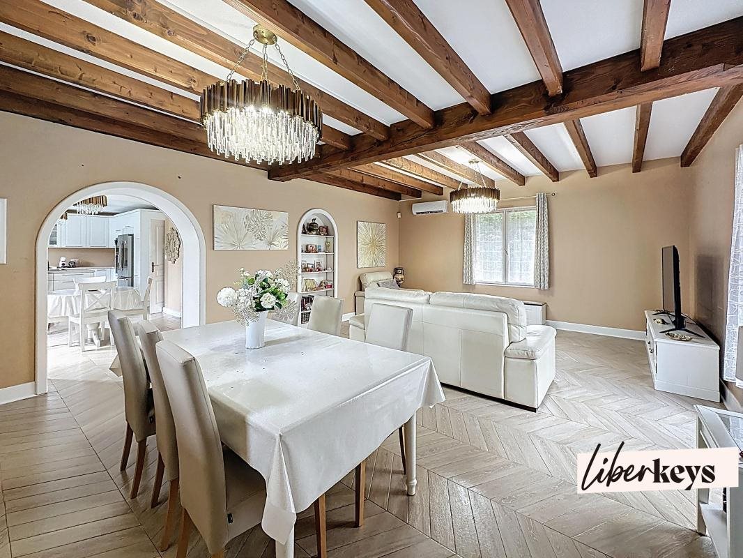 Maison à vendre, 180m², Saint Aulaye-Puymangou