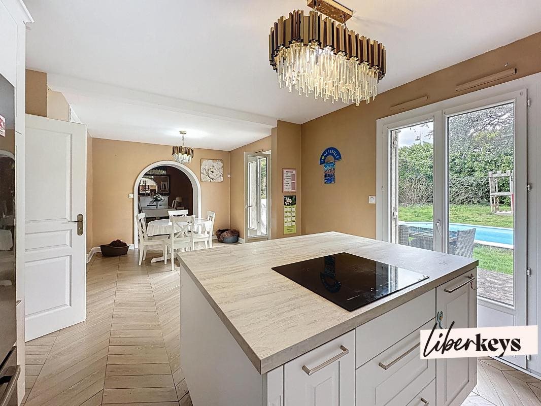 Maison à vendre, 180m², Saint Aulaye-Puymangou