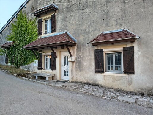 Maison 5 pièces 160 m² · au Pasquier · 160 m² · 238 275 €