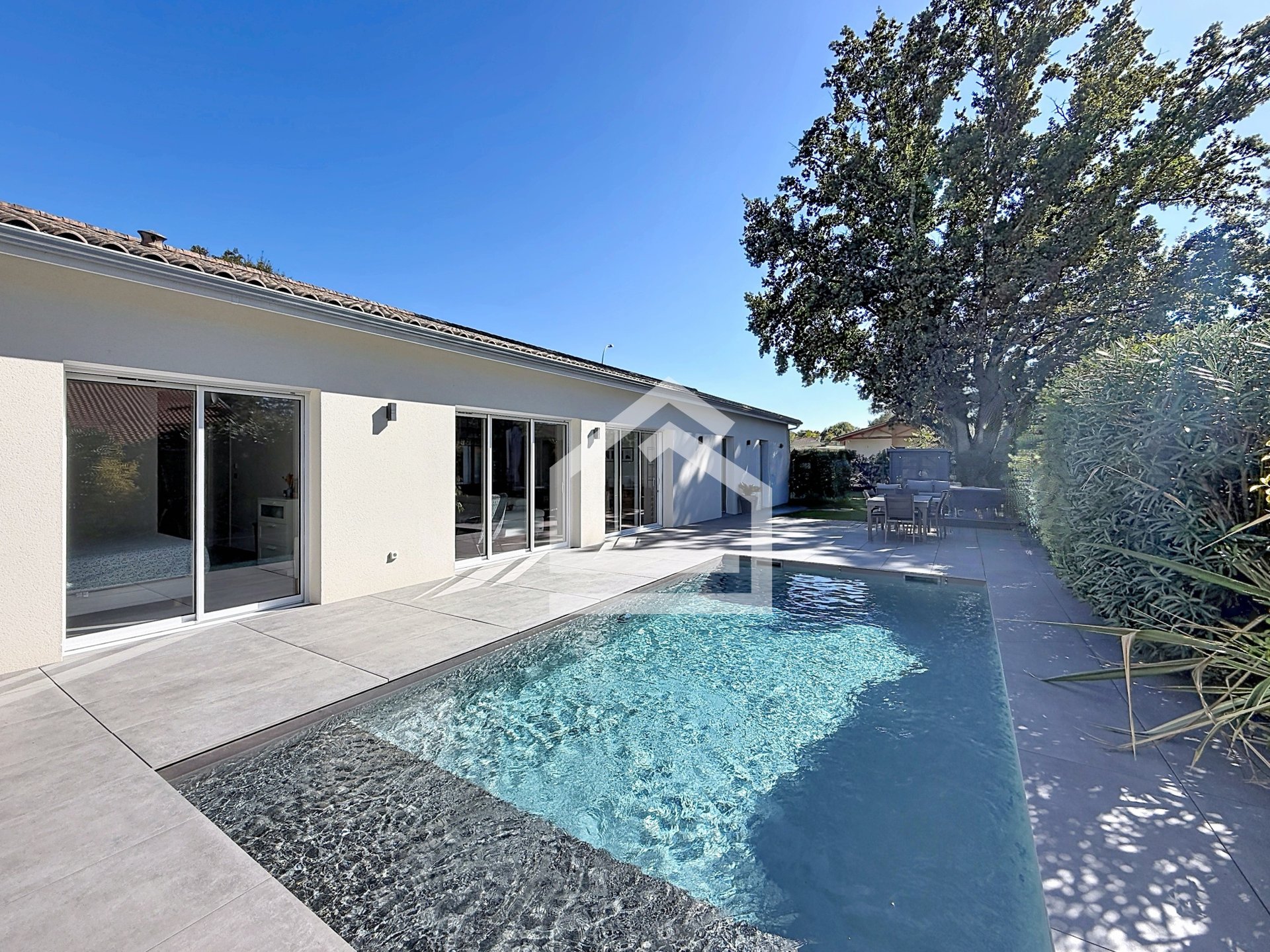 Maison à vendre, 130m², Saint-Aubin-de-Médoc