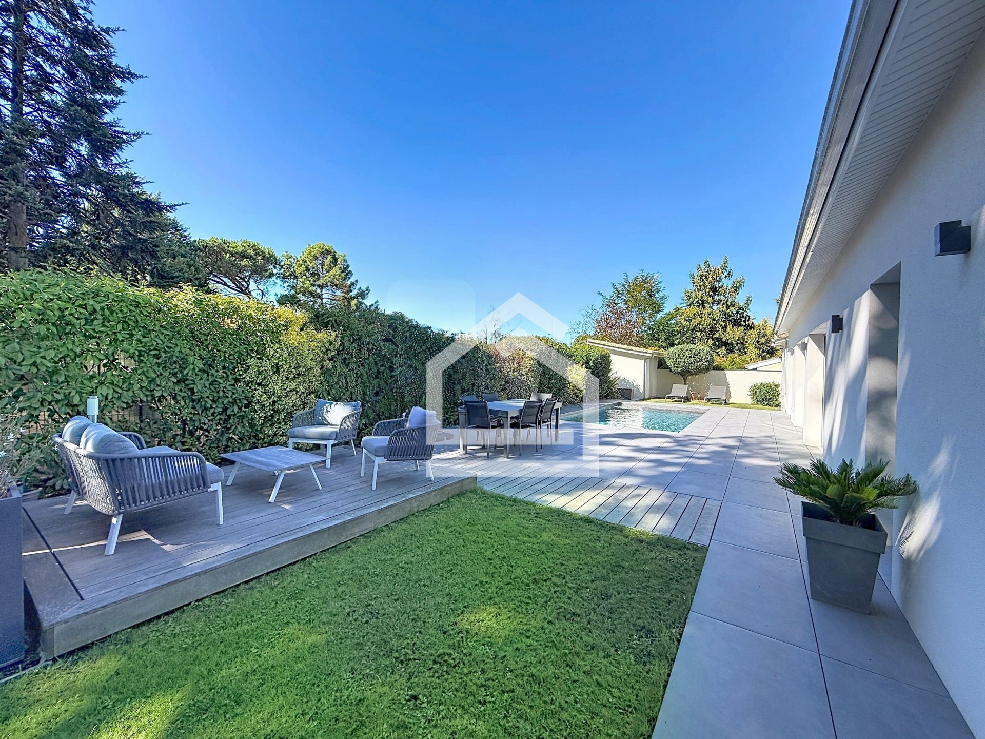 Maison à vendre, 130m², Saint-Aubin-de-Médoc