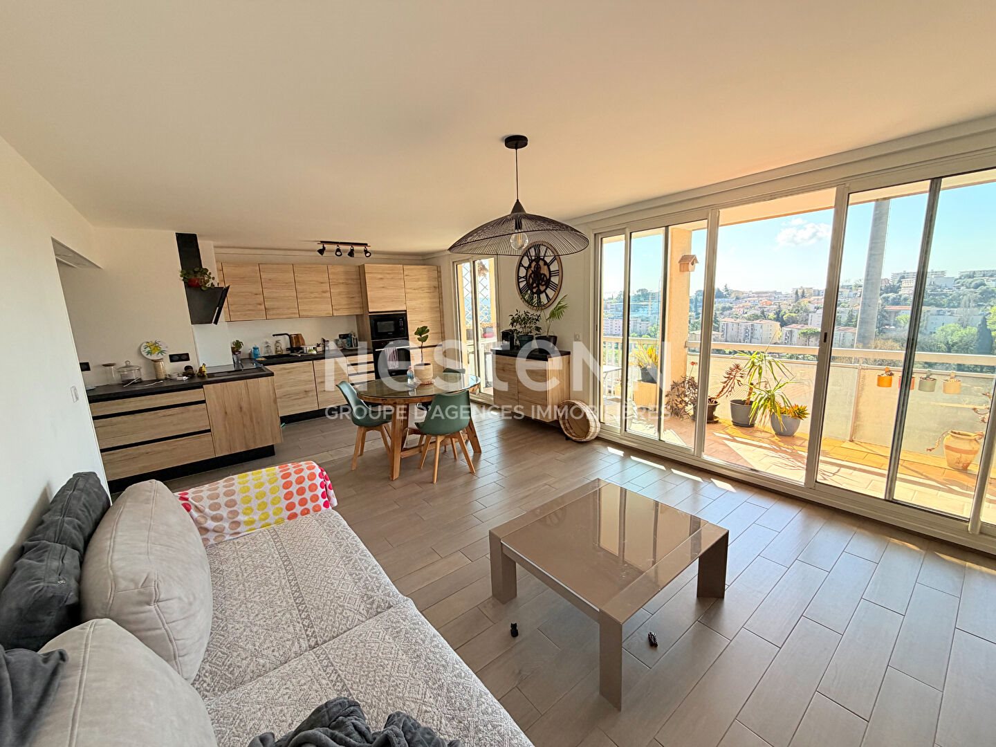 Appartement à vendre, 75m², Grasse