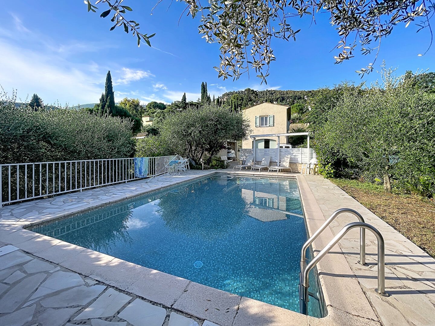 Maison à vendre, 140m², Grasse