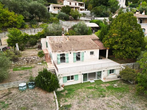 Maison 7 pièces 152 m² · au Tignet · 152 m² · 500 000 €