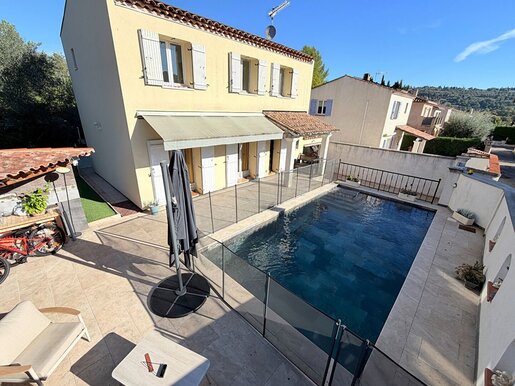 Maison 5 pièces 90 m² · à Grasse · 90 m² · 530 000 €