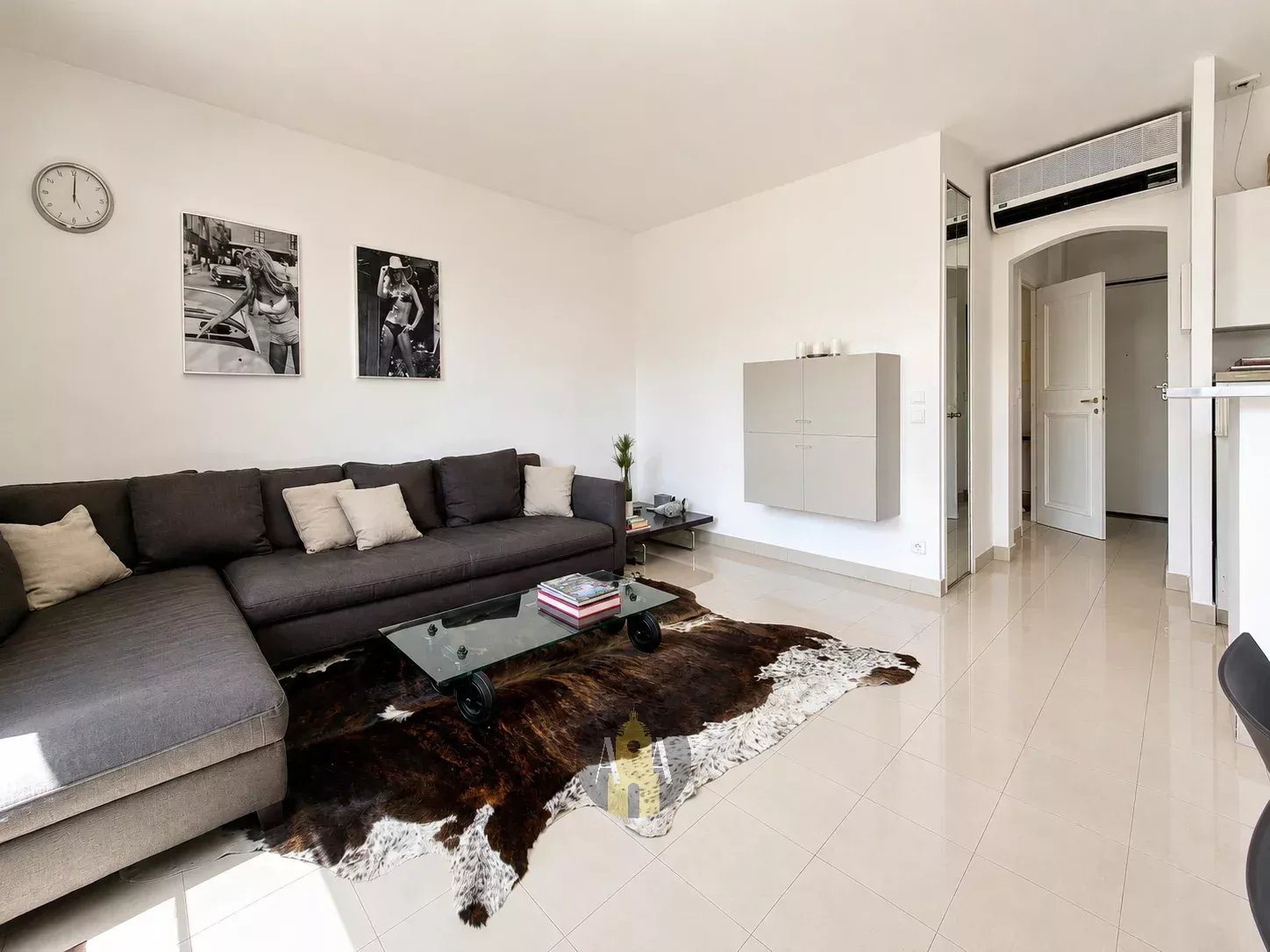 Apartment in Saint-Tropez, Var - View 3