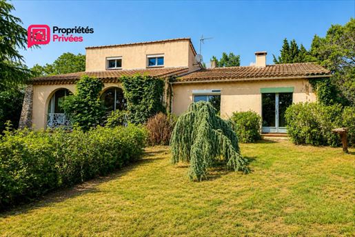 Maison 5 pièces 172 m² · à Uzès · 172 m² · 349 000 €