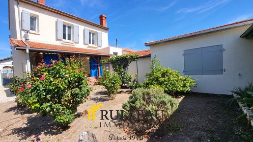 Maison 4 pièces 78 m² · à Bordeaux · 78 m² · 337 920 €