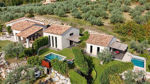 Maison 7 pièces 230 m² · à Buis-les-Baronnies · 230 m² · 1 099 000 €