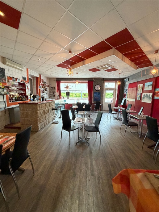 Fonds de commerce Hôtellerie restauration Montceau EXCLU · à Montceau-les-Mines · 540 m² · 150 000 €