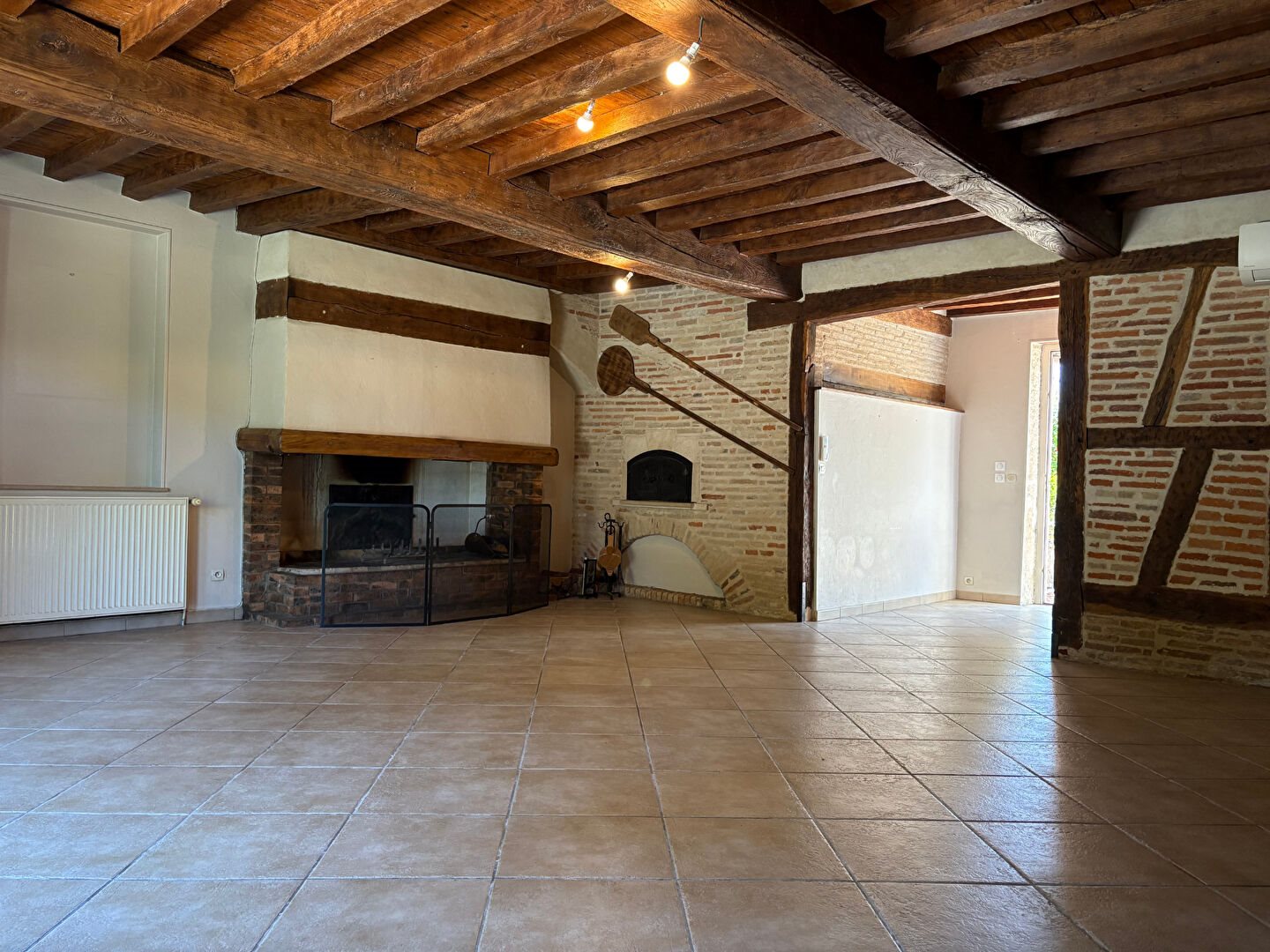 Maison à vendre, 325m², Saint-Maurice-en-Rivière