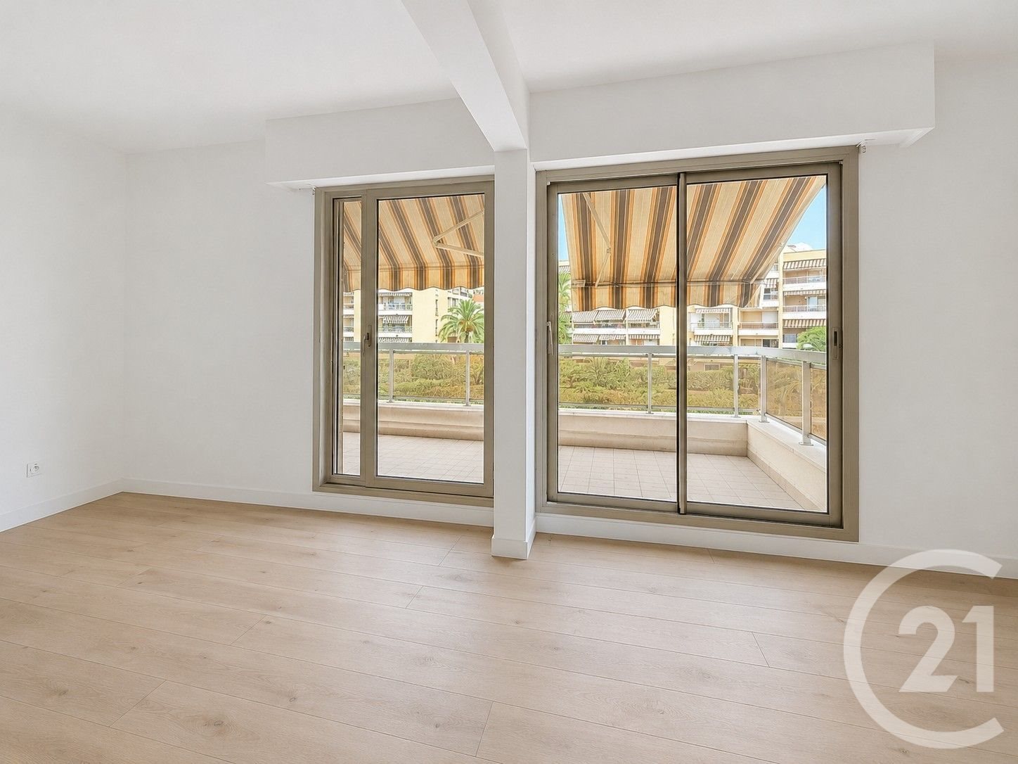 Appartement à louer, 35m², Golfe-Juan