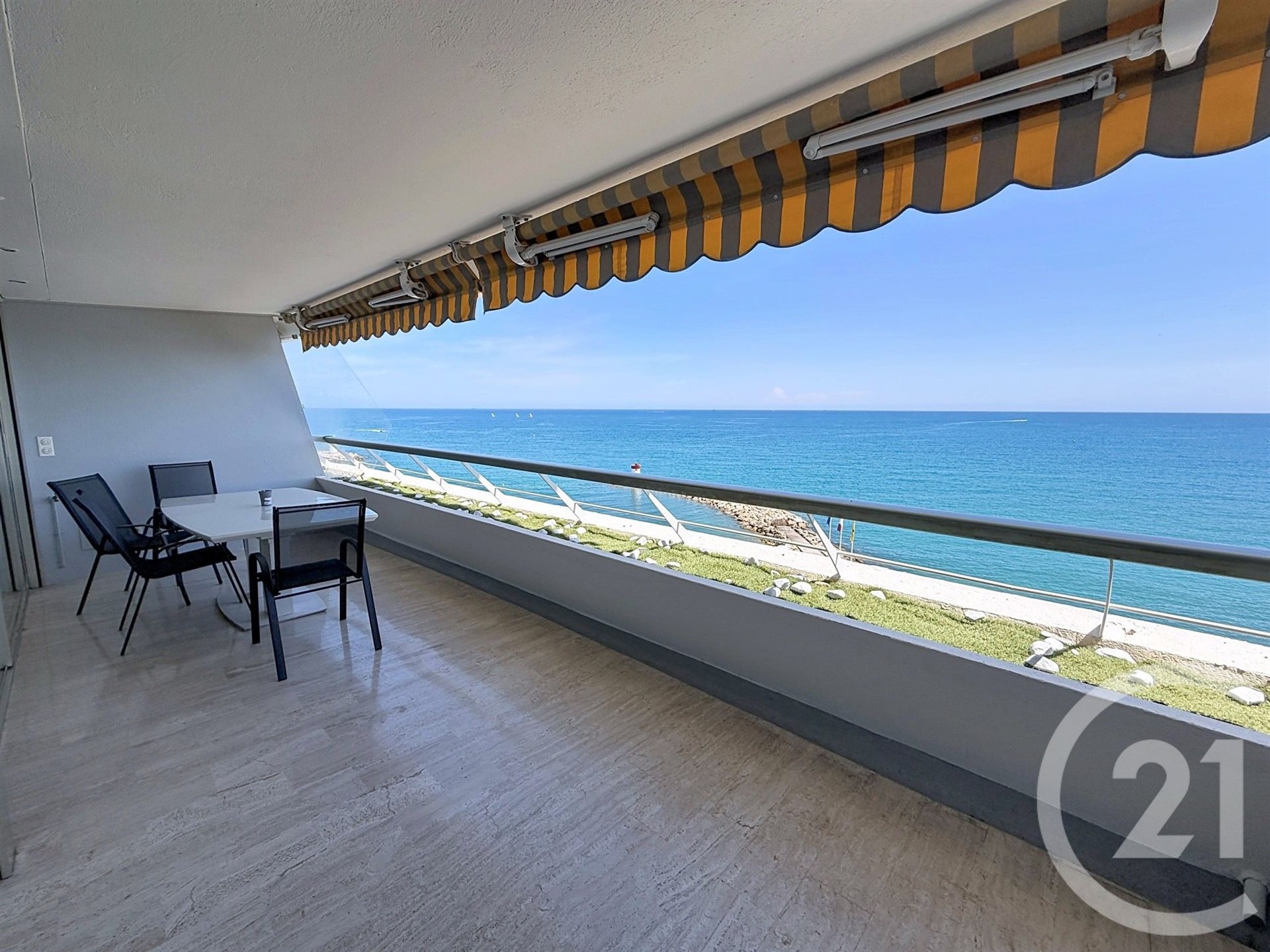 Appartement à louer, 90m², Villeneuve-Loubet