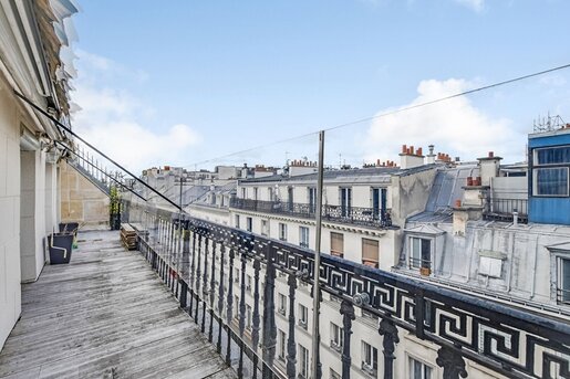 Appartement 5 pièces 102 m² · à Paris 9ème · 102 m² · 1 290 000 €