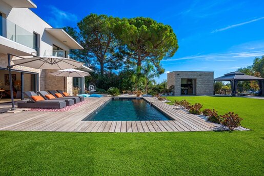 Maison 6 pièces 224 m² · à Mougins · 224 m² · 2 499 999 €