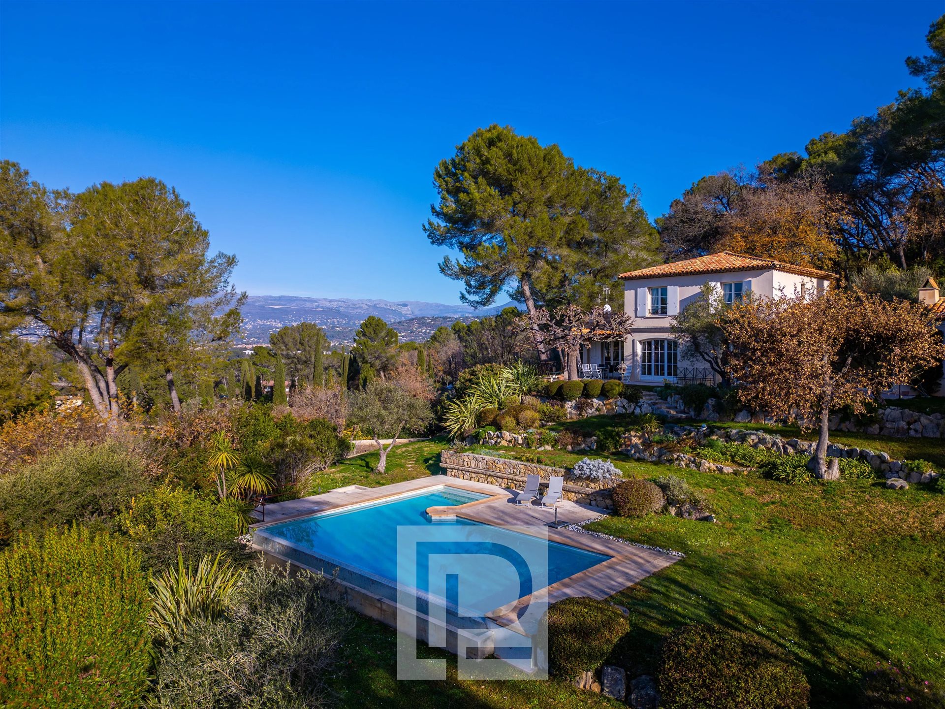 Maison à vendre, 293m², Mougins