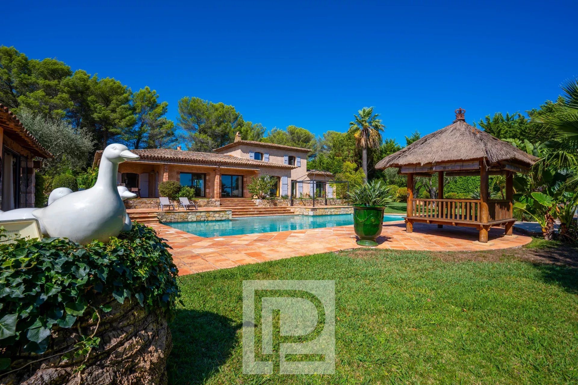 Maison à vendre, 278m², Mouans-Sartoux