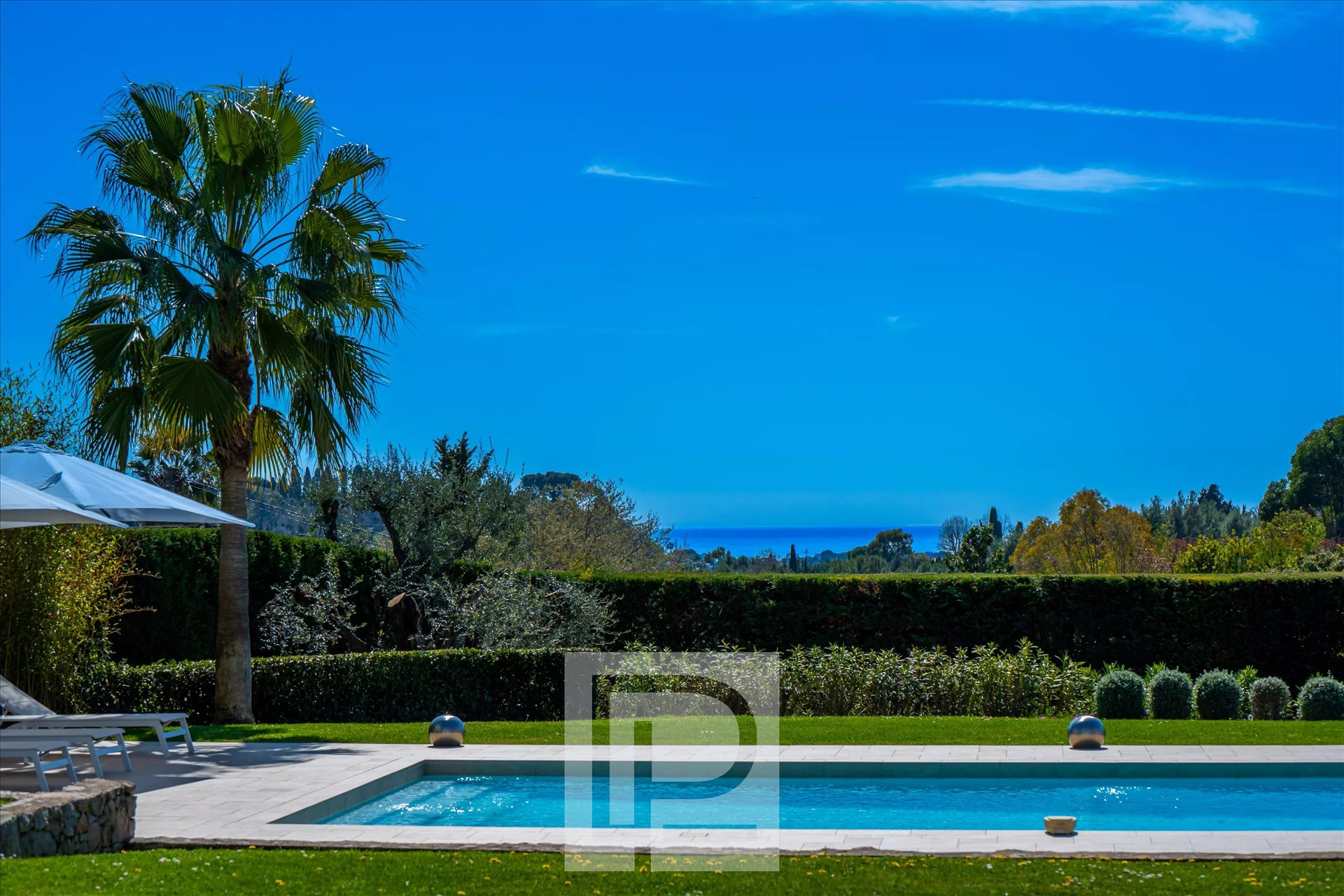 Maison à vendre, 350m², Mougins