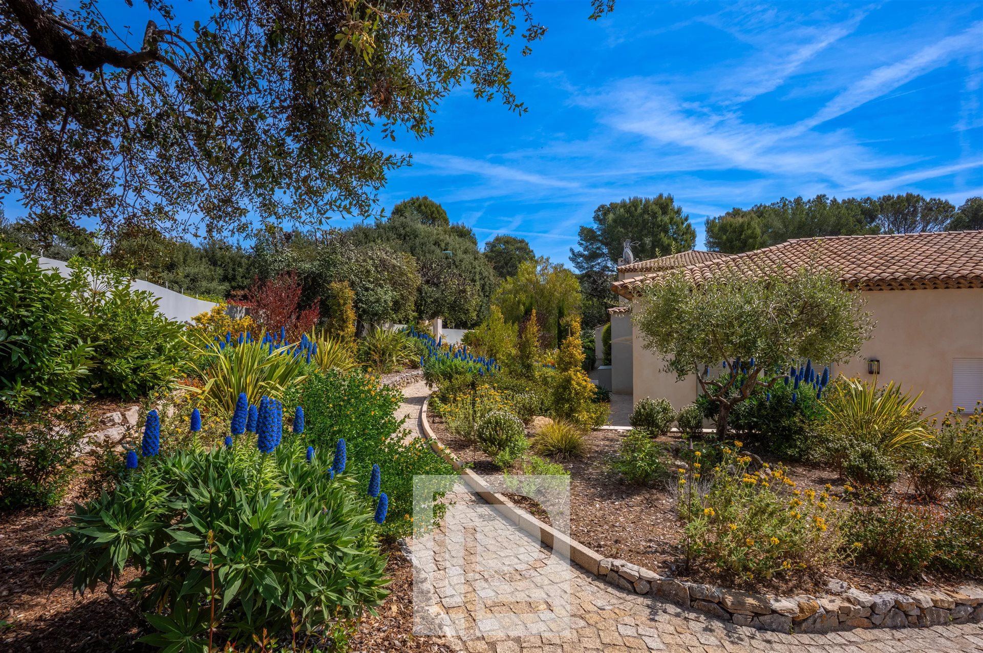 Maison à vendre, 555m², Valbonne