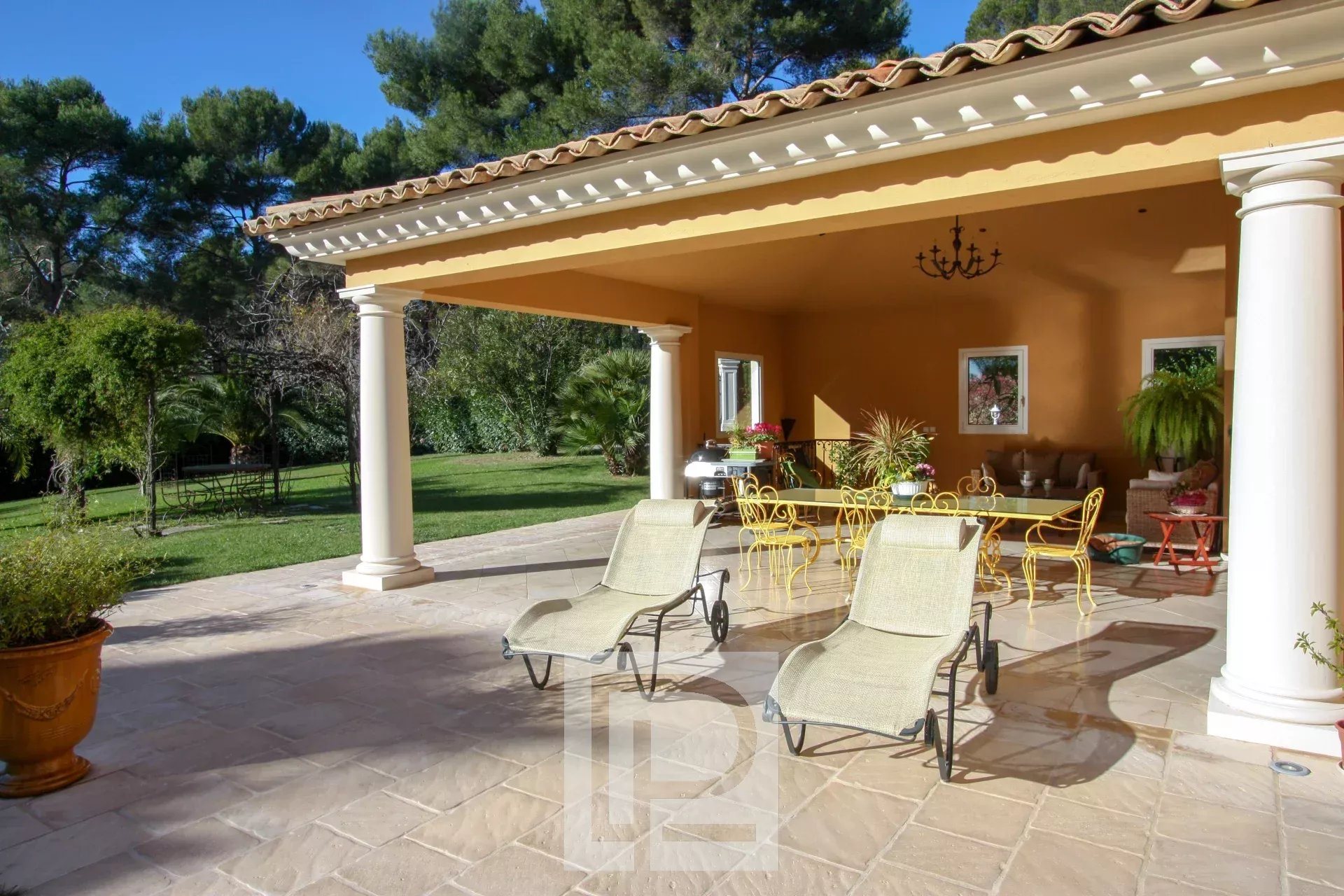 Maison à vendre, 500m², Mougins