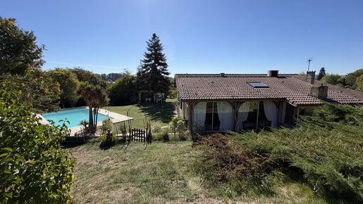Maison 5 pièces 140 m² · à Aiguillon · 140 m² · 265 000 €