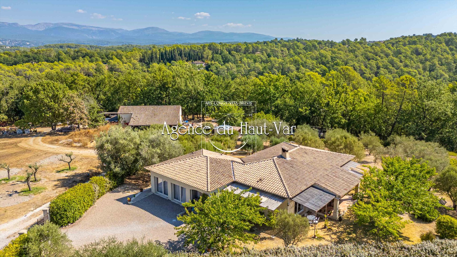 Maison à vendre, 170m², Saint-Paul-en-Forêt