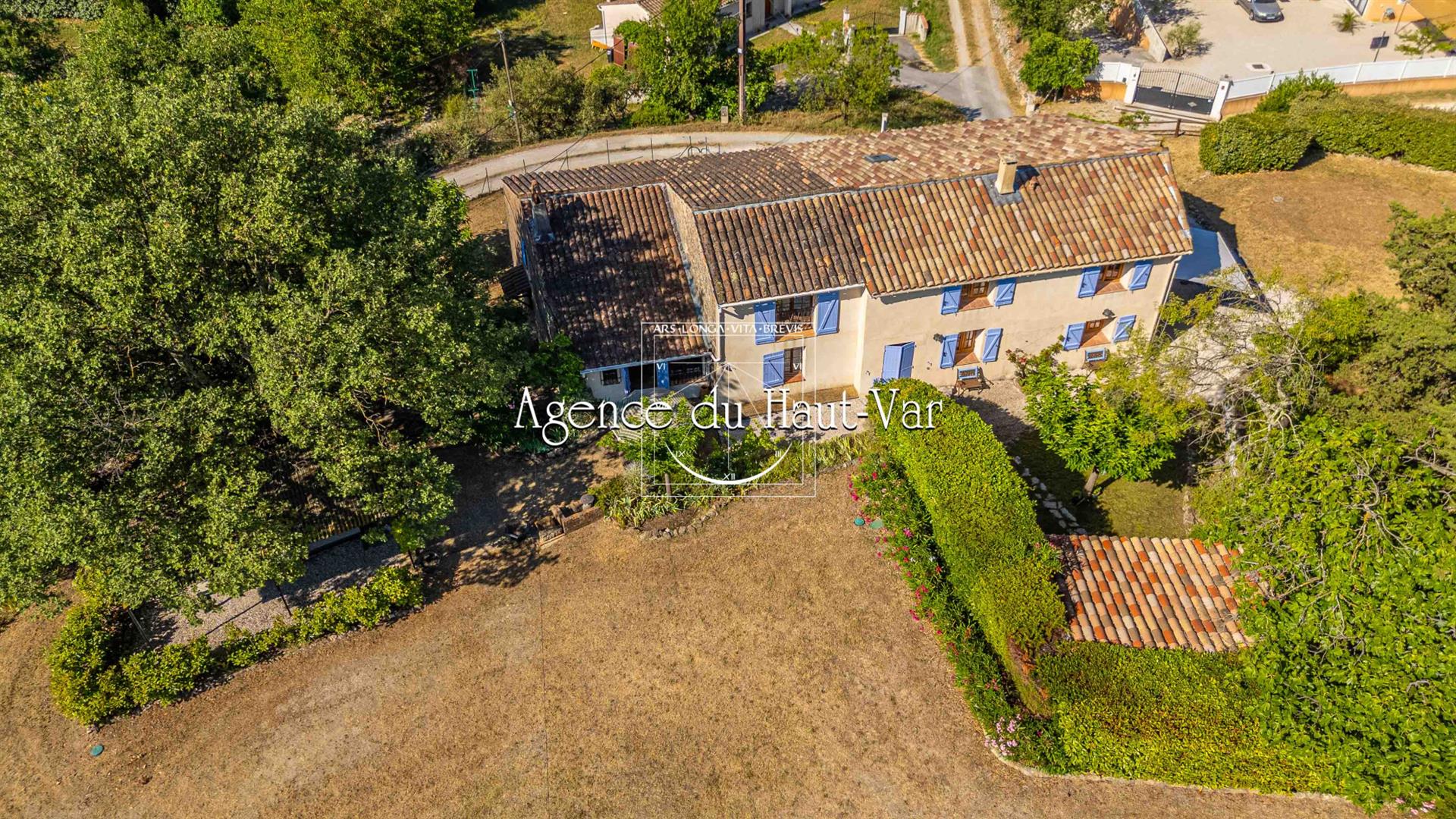 Maison à vendre, 213m², Bagnols-en-Forêt