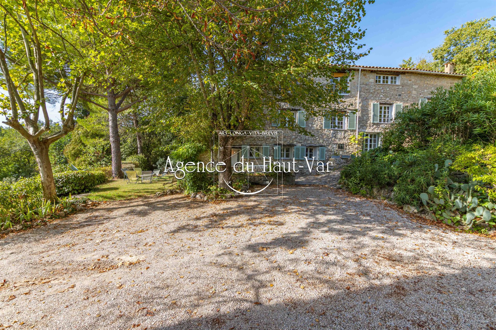 Maison à vendre, 330m², Fayence