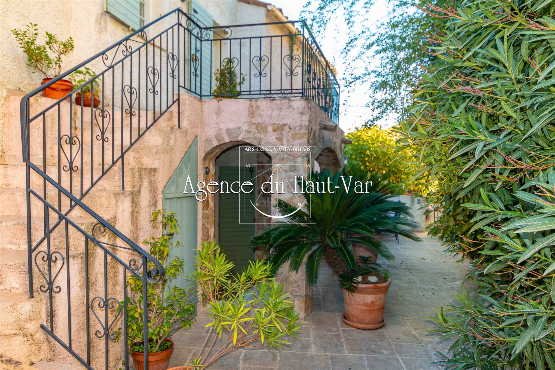 Maison à vendre, 161m², Bargemon