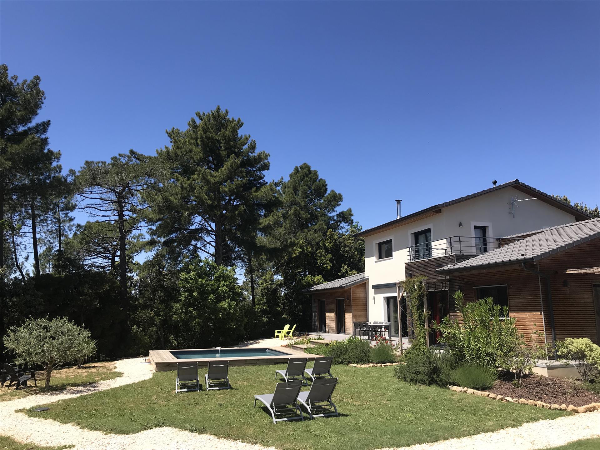 Maison à vendre, 167m², Saint-Julien-de-Peyrolas