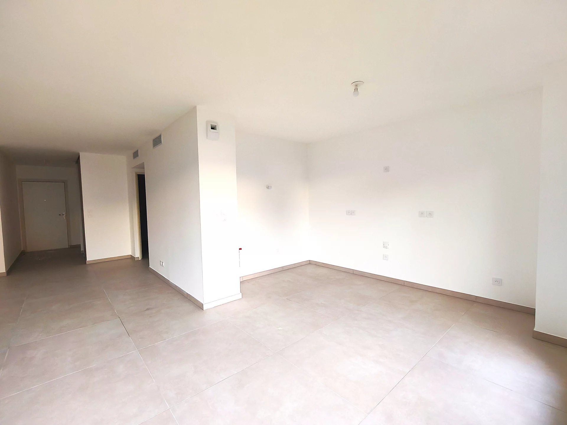 Appartement – Aix-en-Provence, Pont de Béraud - Vue 4