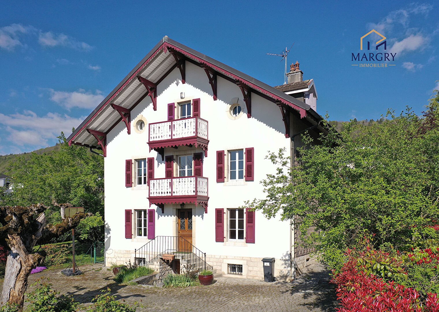 Maison à vendre, 219m², Divonne-les-Bains