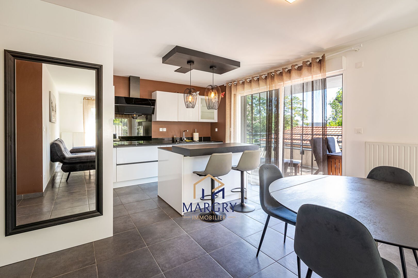 Appartement à vendre, 102m², Gex