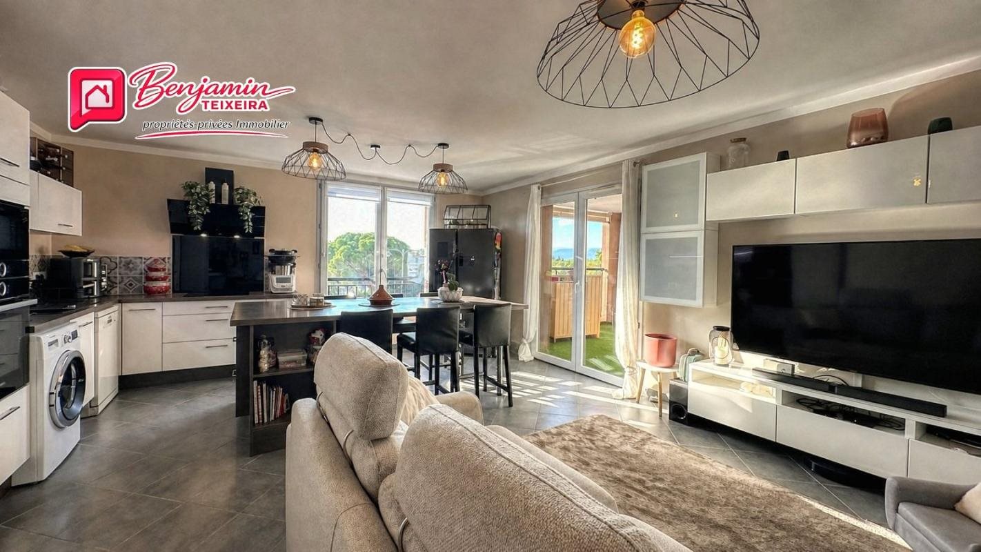 Appartement à vendre, 69m², Roquebrune-sur-Argens