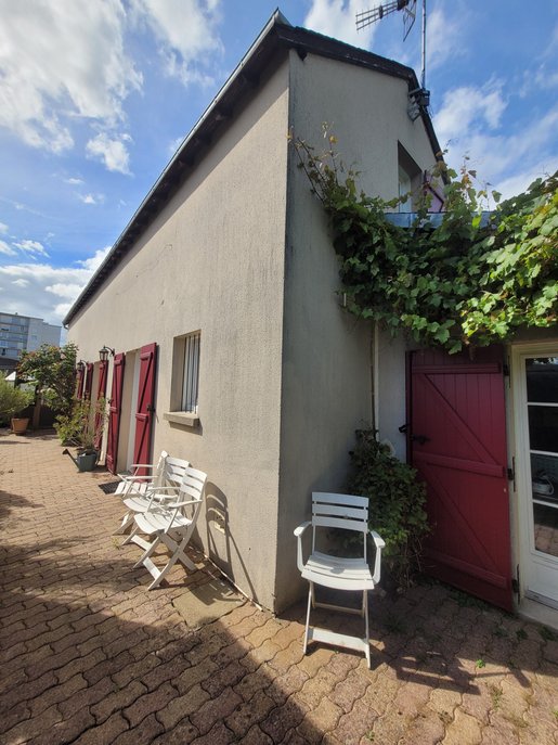 Maison 5 pièces 120 m² · à Lucé · 120 m² · 246 000 €
