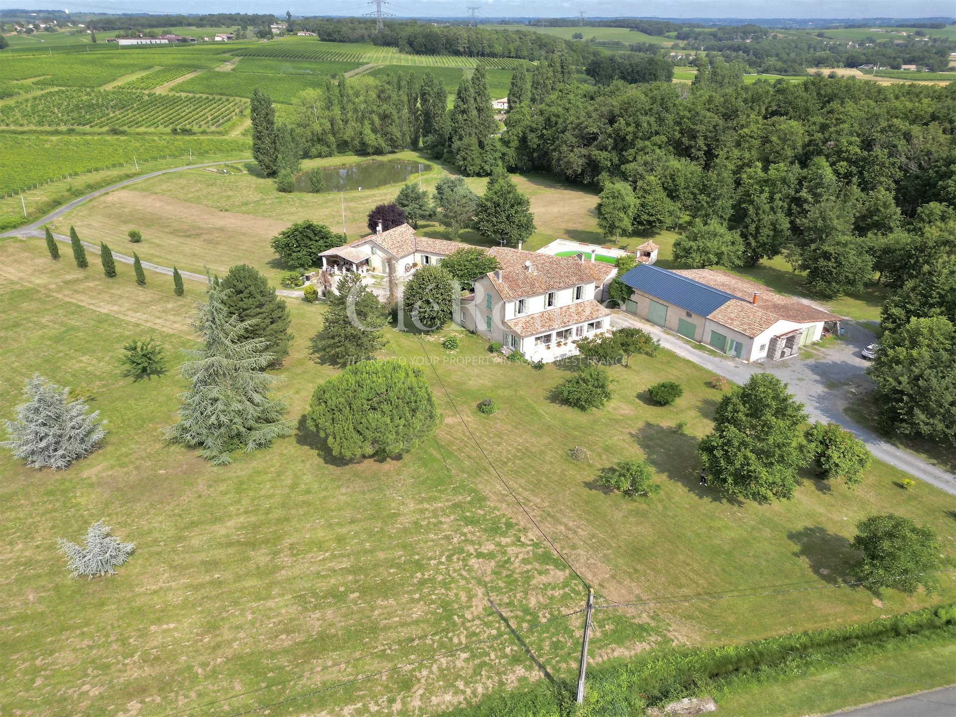 Maison à vendre, 440m², Gensac
