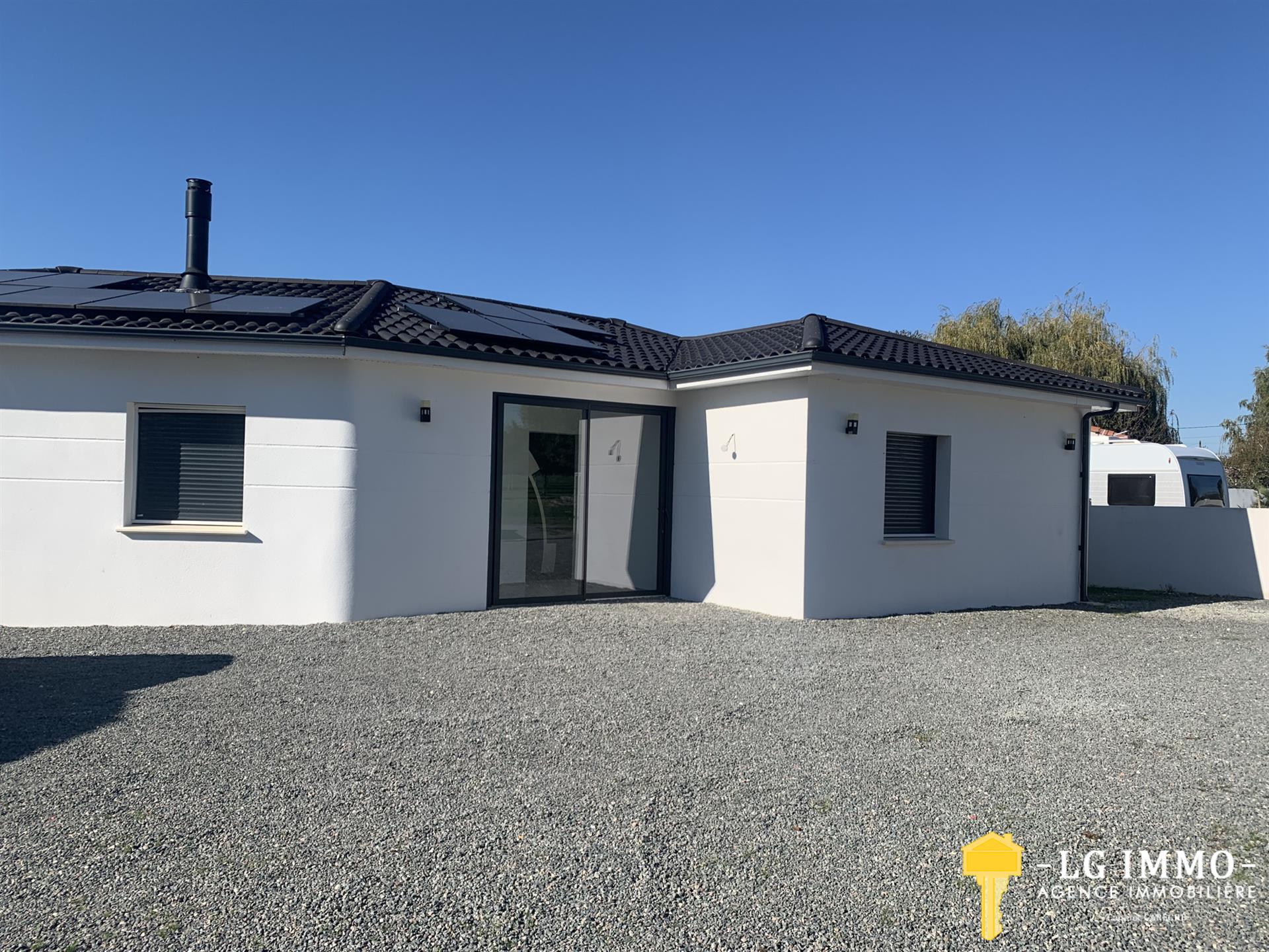 Maison à vendre, 123m², Cravans