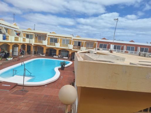 Advert pic 0