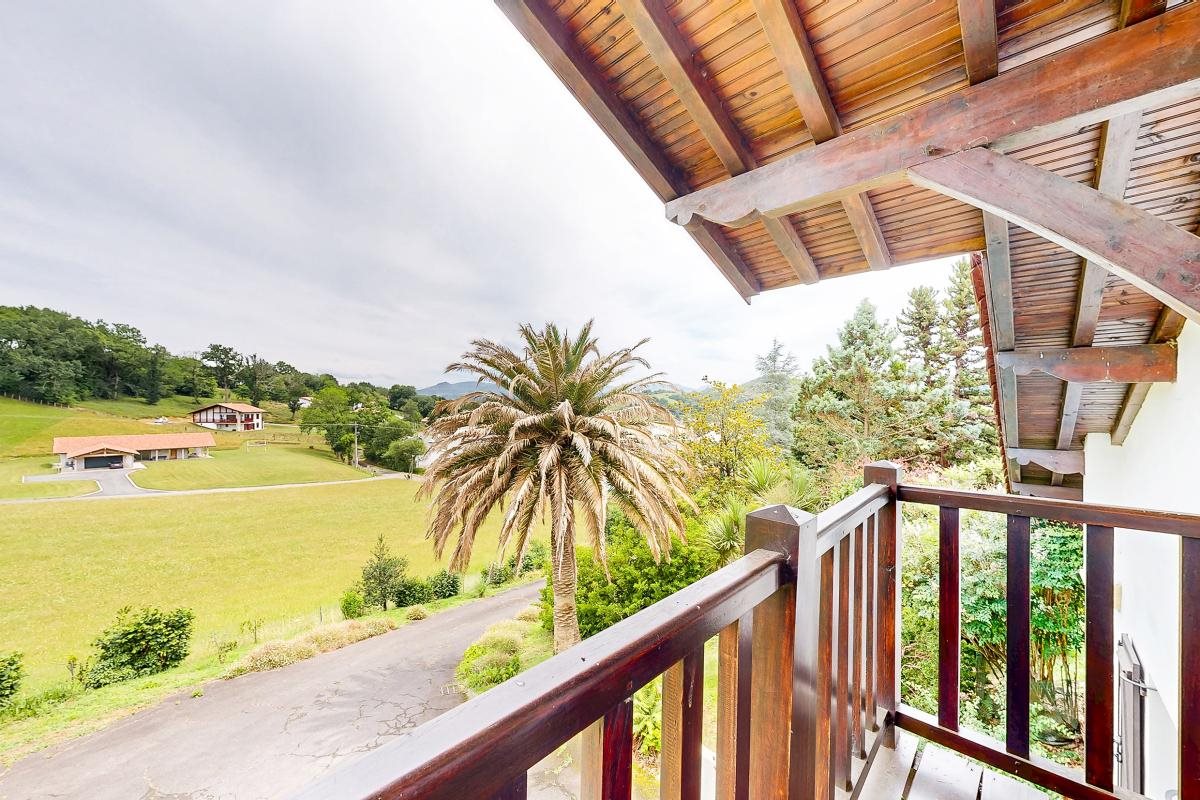 Maison à vendre, 231m², Saint-Pée-sur-Nivelle