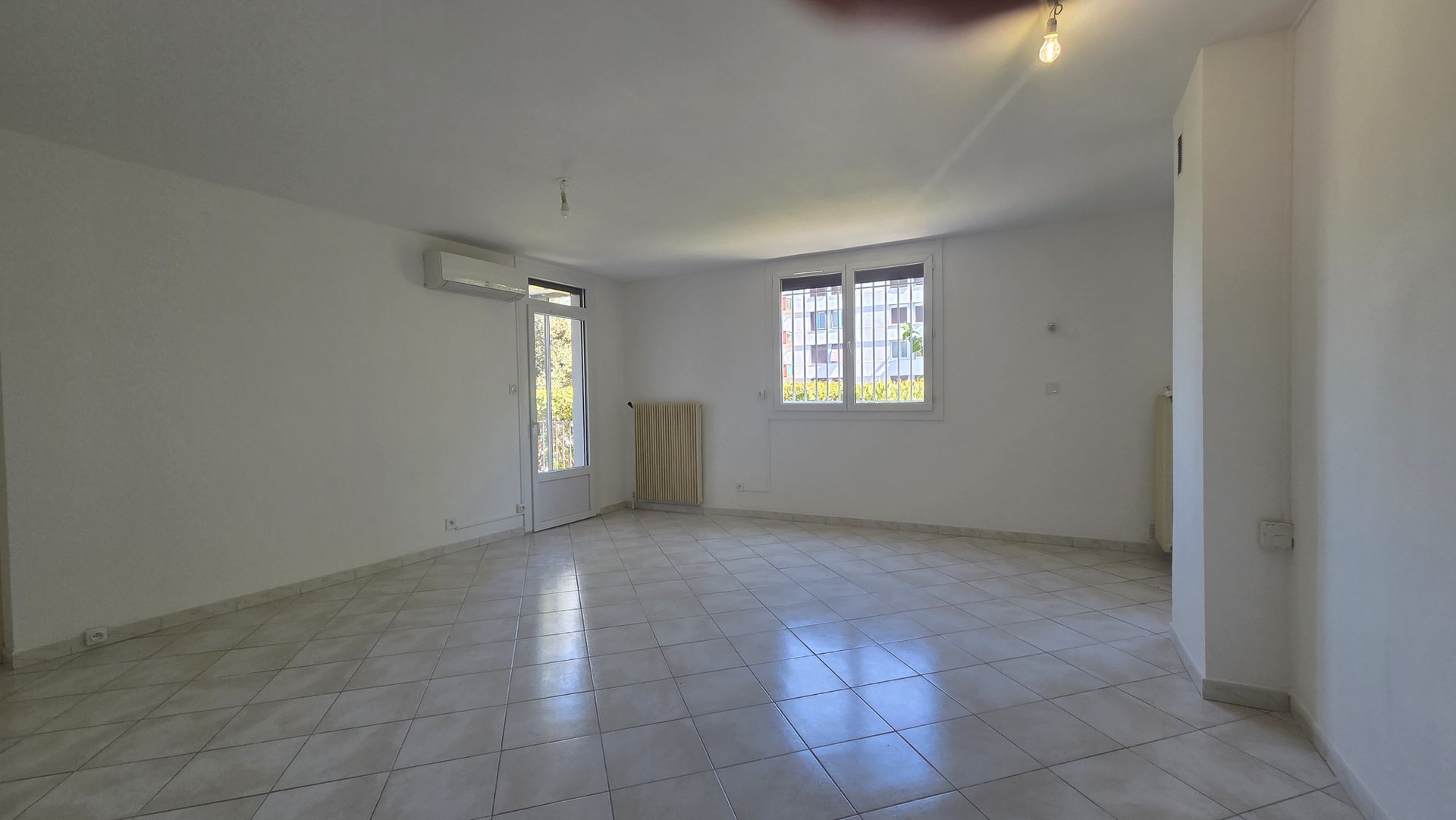 Appartement à vendre, 85m², Villeneuve-lès-Béziers
